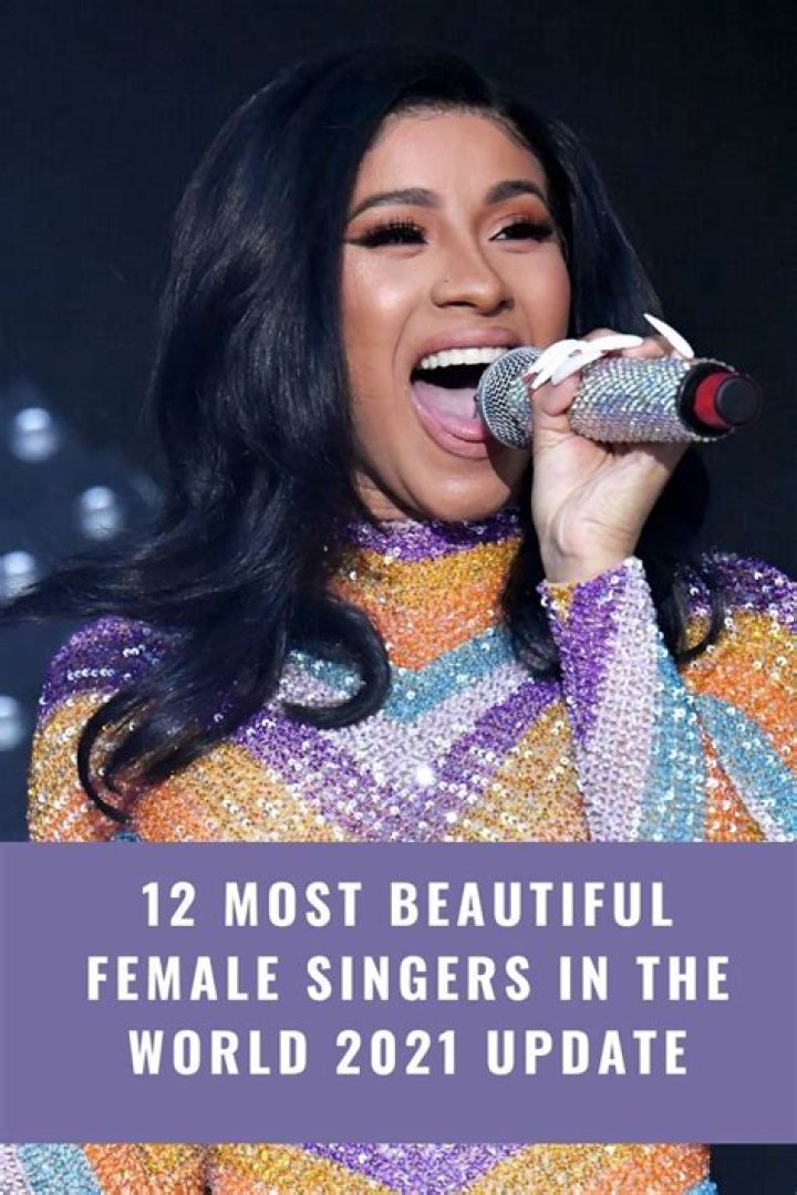 Who is the most successful female singer of 2021?